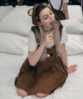 Элизабета, 22 года, 3 размер груди